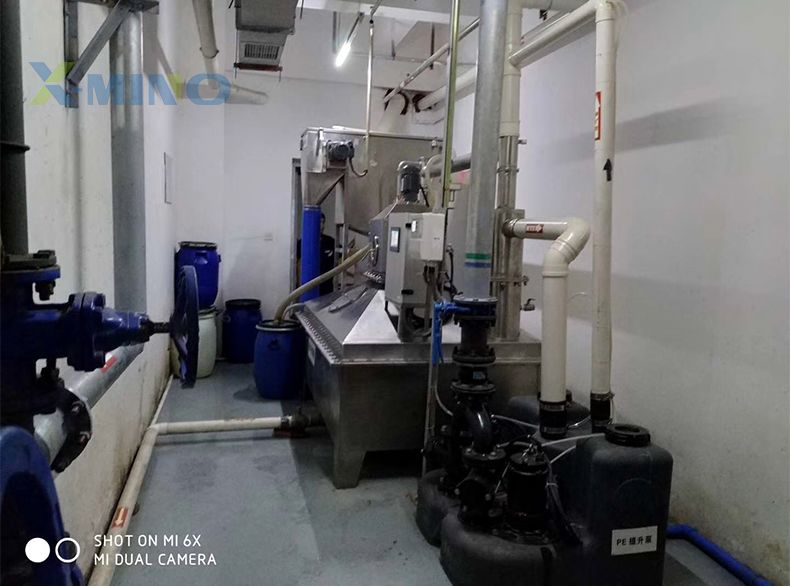 餐饮油水分离器.jpg