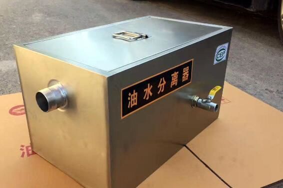 如何选择合适的厨房油水分离器